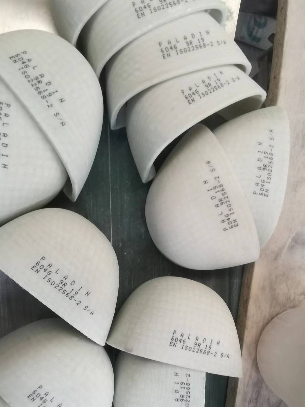 200 J EN ISO22568 표준 유리 섬유 발가락 캡 모델 604G PU 작업 부츠